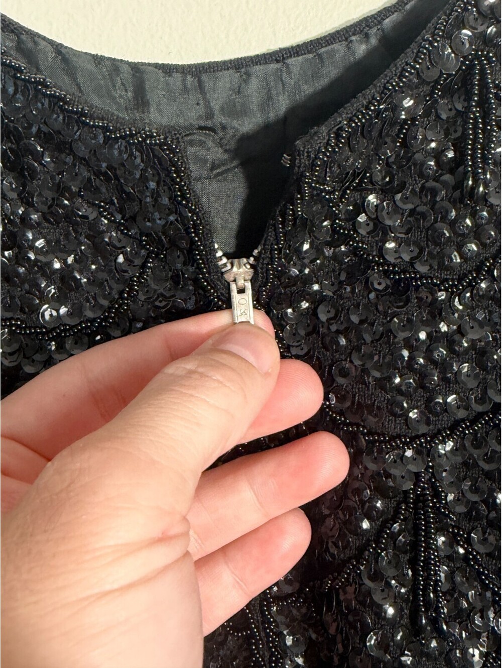 VINTAGE BLACK 1950'S BEADED SEQUIN BLOUSE - Picture 5 of 8